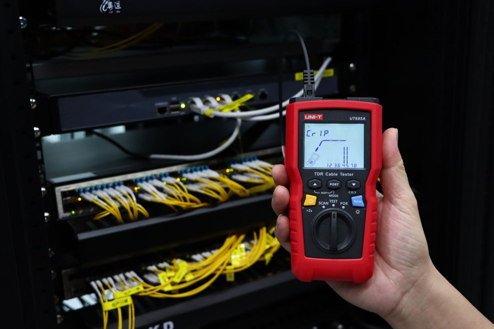 UNI-T UT685A KIT tester kabllosh rrjeti me ekran LCD 2.8 inç dhe matje TDR