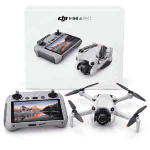 Droni DJI Mini 4 Pro i hapur dhe telekomanda DJI RC 2 përpara kutisë së produktit